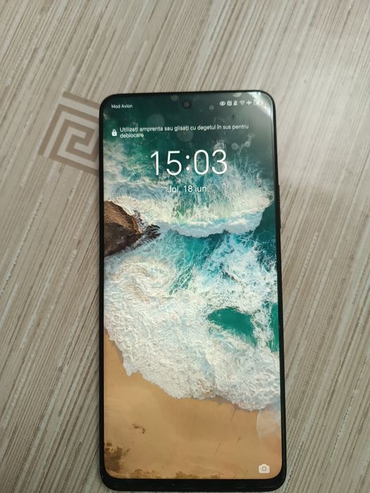 Vând telefon Honor magic 4 lite