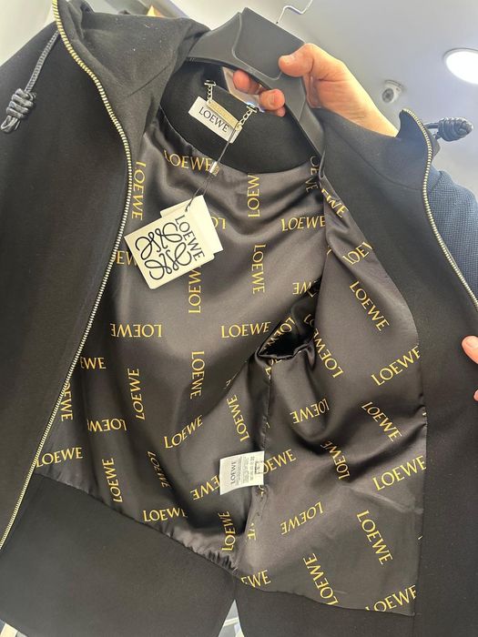 Haina primăvară Loewe