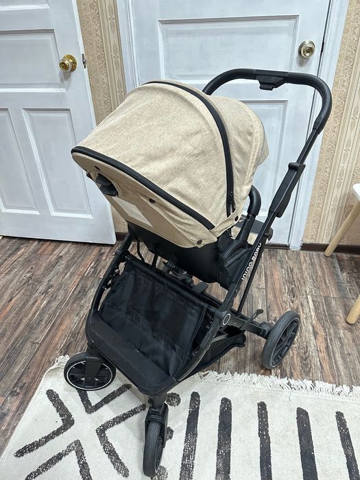 Коляска детская, 0-3 года