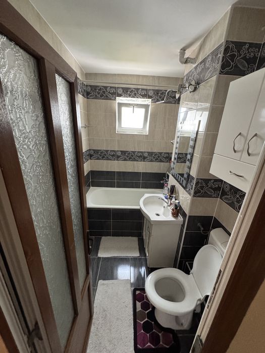 Apartament cu 2 (doua)camere mobilat/utilat
