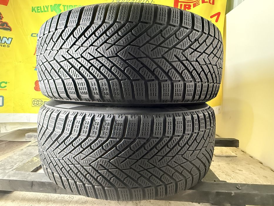 235/55R19 Pielli 2023 stare foarte bună