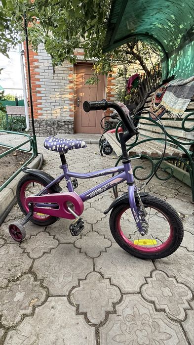 Велосипед детский на 4-6 лет
