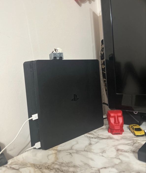 Playstation 4 + jocuri