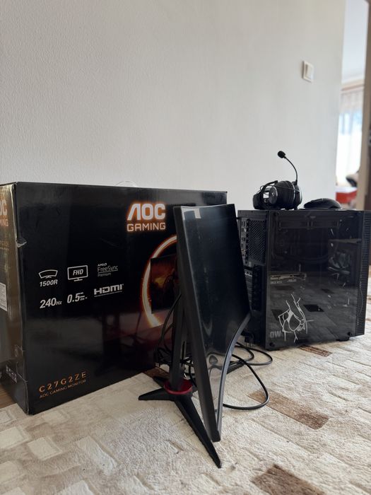 PC Gaming +mouse/casti/tastatura/monitor
