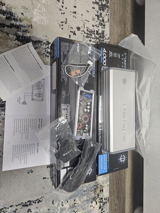 Statie amplificator auto 1200w Soundstream