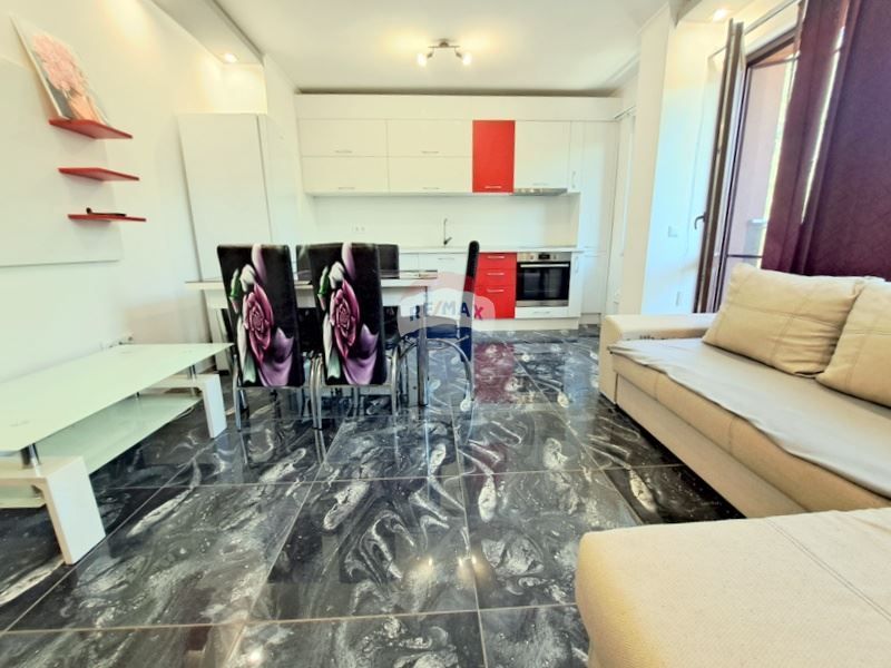 Дава се под наем Двустаен апартамент в Варна, Младост 1 - 54 кв.м за 382.5 € - Снимка #1