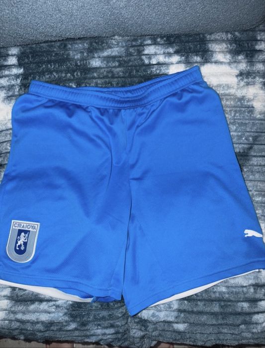 Șort (pantaloni scurti) si tricou CS Universitatea Craiova marimea L