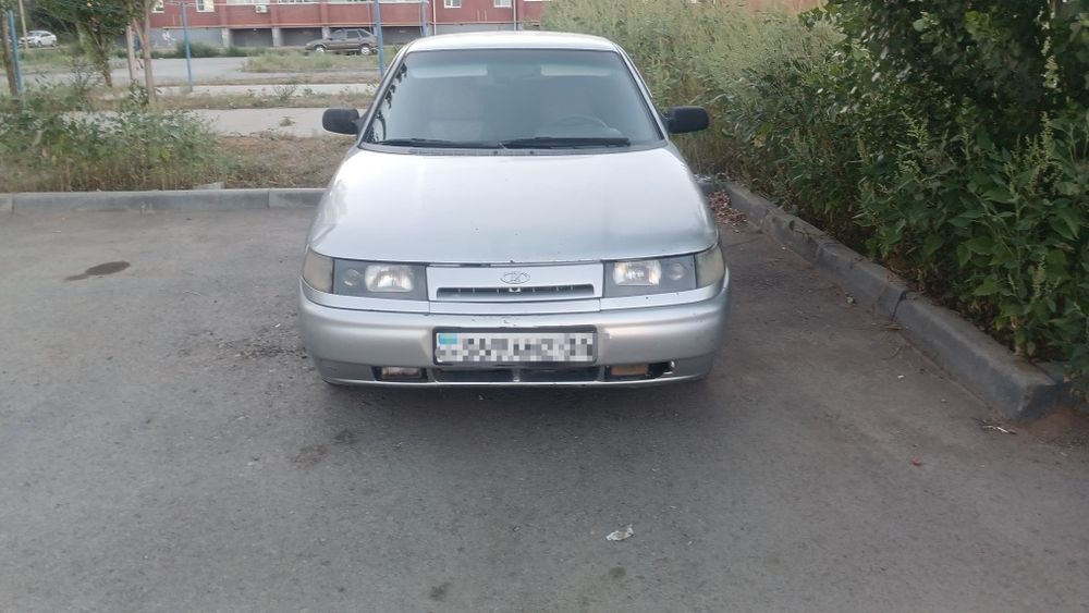 Продам ваз 2110.