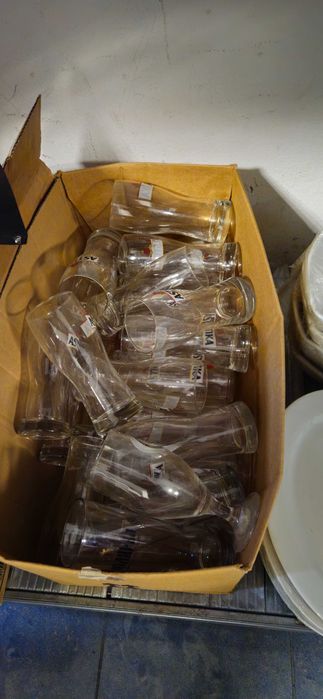 Разпродажба! Чаши, чинии, бар падове