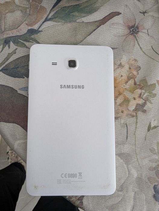 Планшет самсунг SM - T280