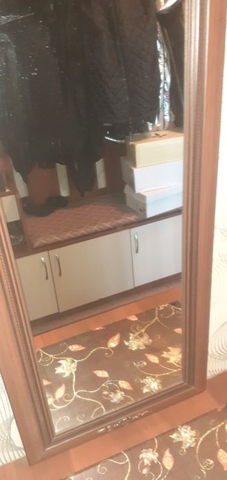 Продам зеркало в прихожую