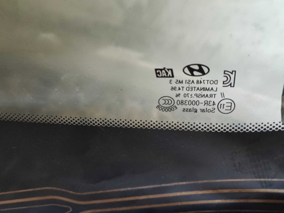 Предно стъкло HYUNDAI I 30   2012 - 2017 г. Камера + Сензор