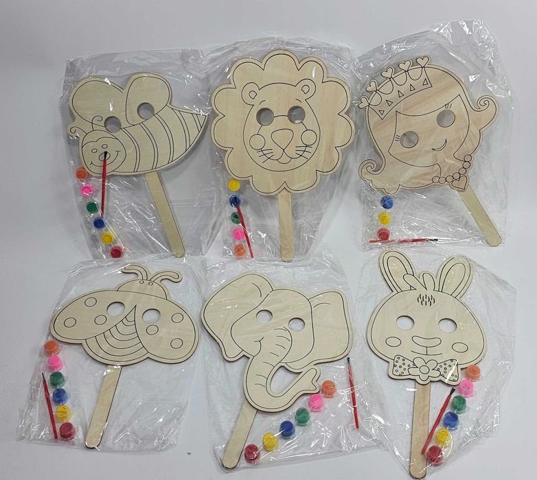 2 бр. за 7.90лв. Дървени маски за рисуване за партита и всички поводи