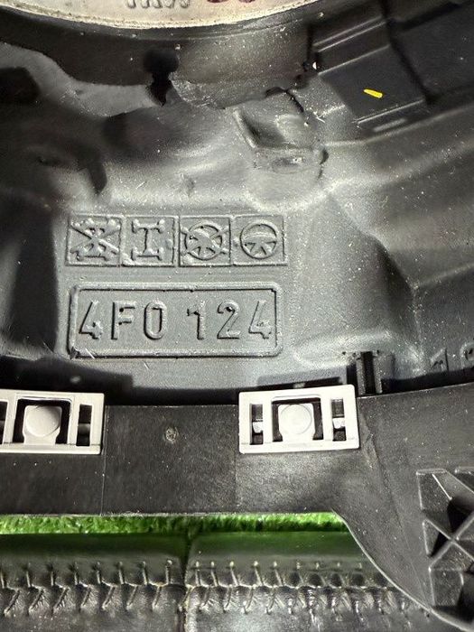 Volan piele 2009 audi a6 2.0 diesel cod oem 61680000d 4f0064244a 2006 2007 2008 2009 2010 2011