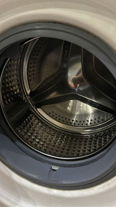 Продам стиральную машину