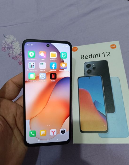Xiaomi Redmi 12 8/128GB Black Igravoy Karobka bor Holati Yaxshi Zor