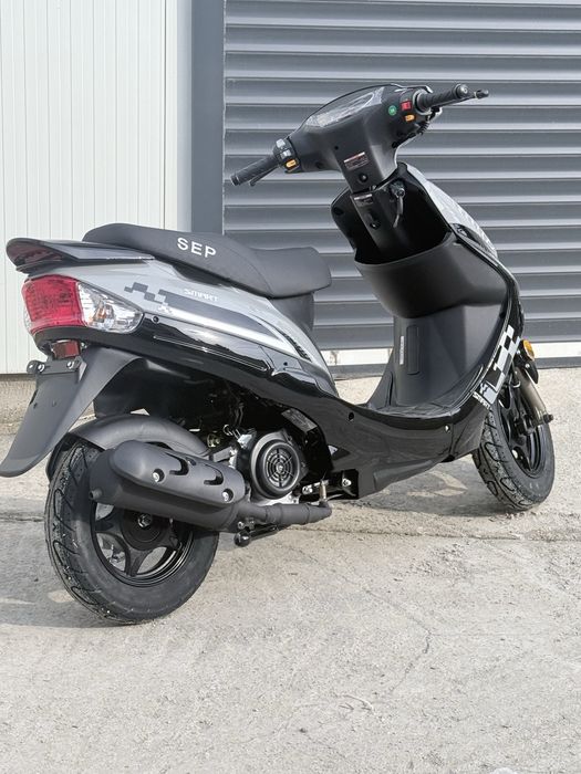 Scuter benzina fara permis