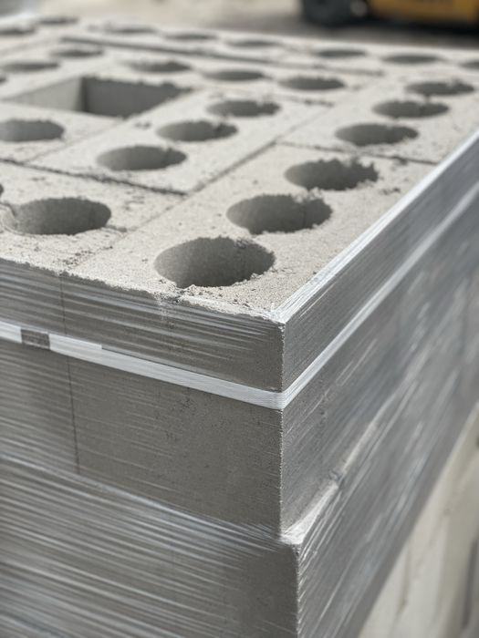 Пескоблок, перегородка