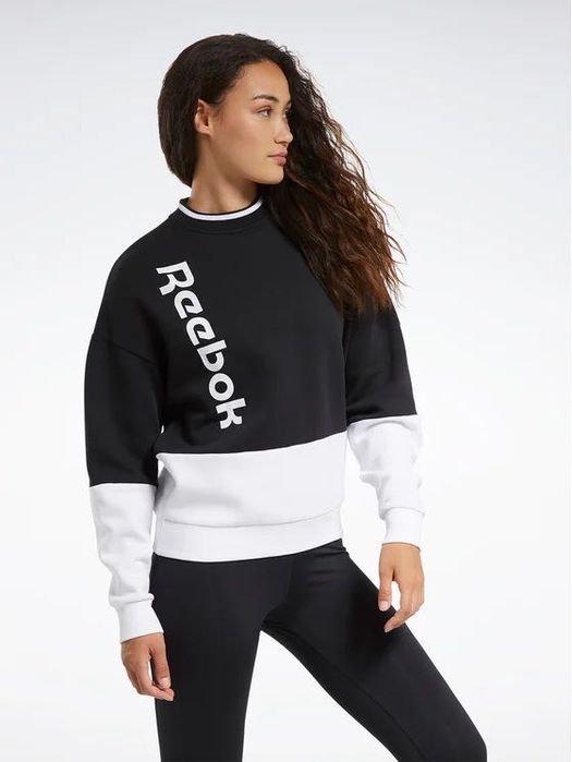 Reebok дамски суитшьрт Training Essentials