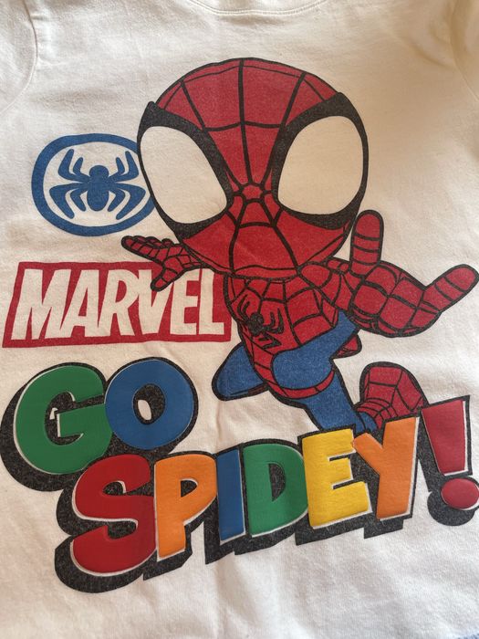 Страхотен комплект за момче с тениска и къси панталонки H&M