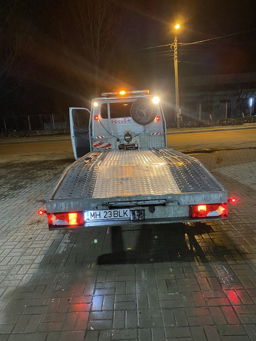 De vanzare Mercedes sprinter autoplatforma