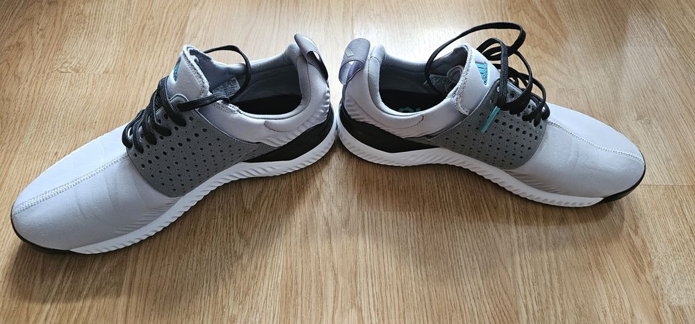 Adidas Adicross Bounce