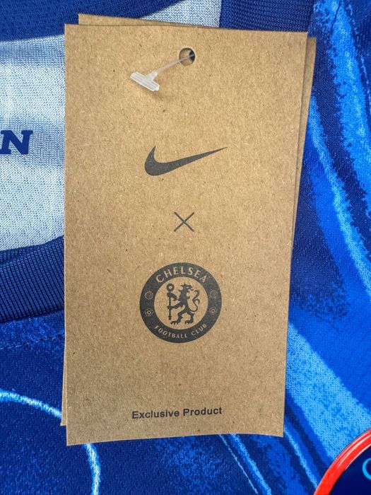 Тениска на Челси