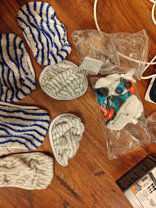 Парочистачка Rowenta RY8561WH с допълнителен комплект приставки