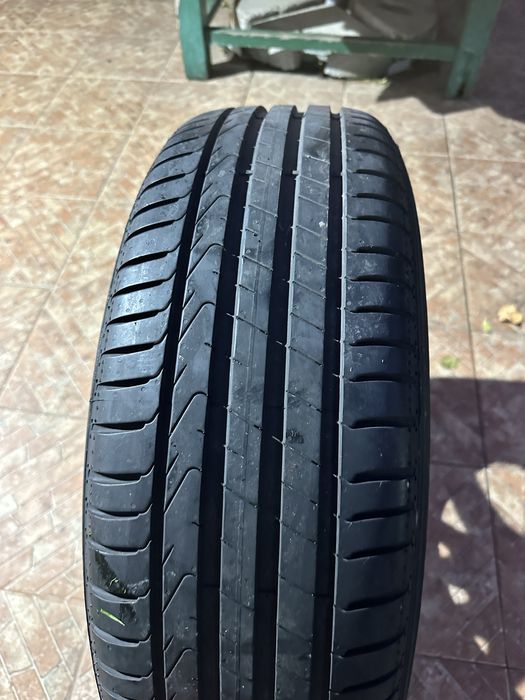 Jante BMW X3 18 echipate cu Anvelope Vara Pirelli Cintu 225 60 18