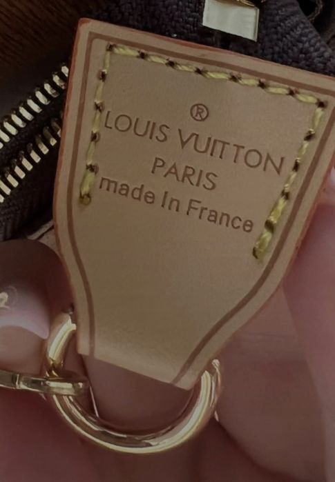 Geanta Louis Vuitton