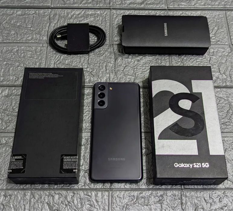 samsung s21 8/128Gb duos