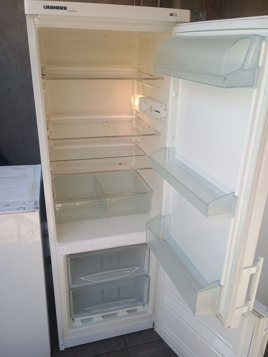 Frigider cu congelator tip combină frigorifică Electrolux Artic