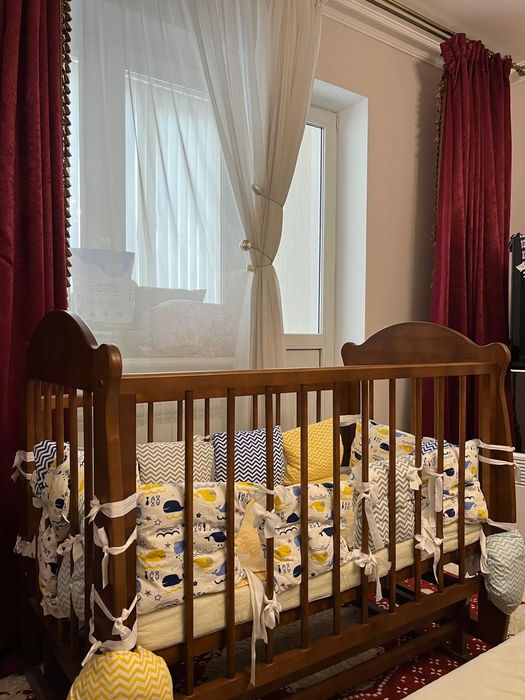 Детская кроватка