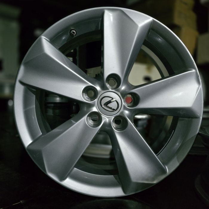 Оригинални НОВИ ДЖАНТИ за Тойота, Лексус 17 5 114.3