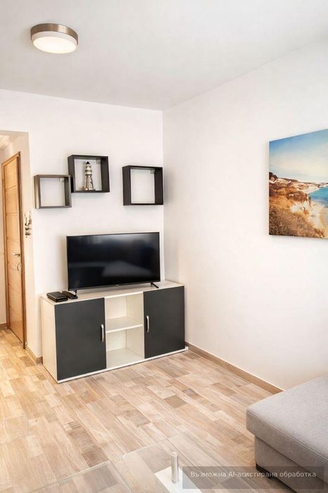 Дава се под наем Двустаен апартамент в Пловдив, Център - 62 кв.м за 448.8 € - Снимка #2