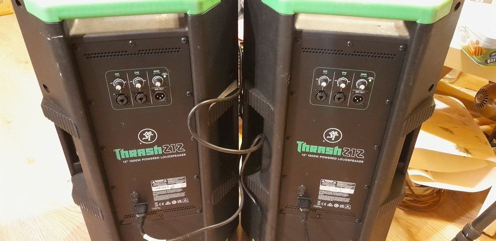 Boxe Active MACKIE THRASH 212