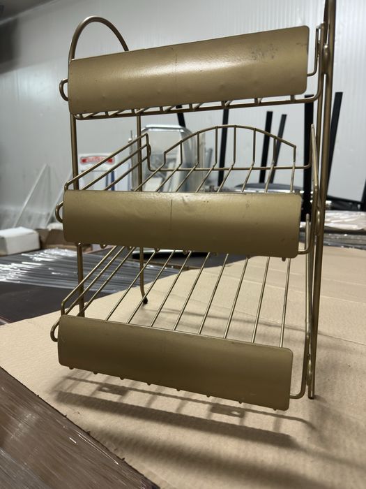 Обурудване и стока от супермаркет