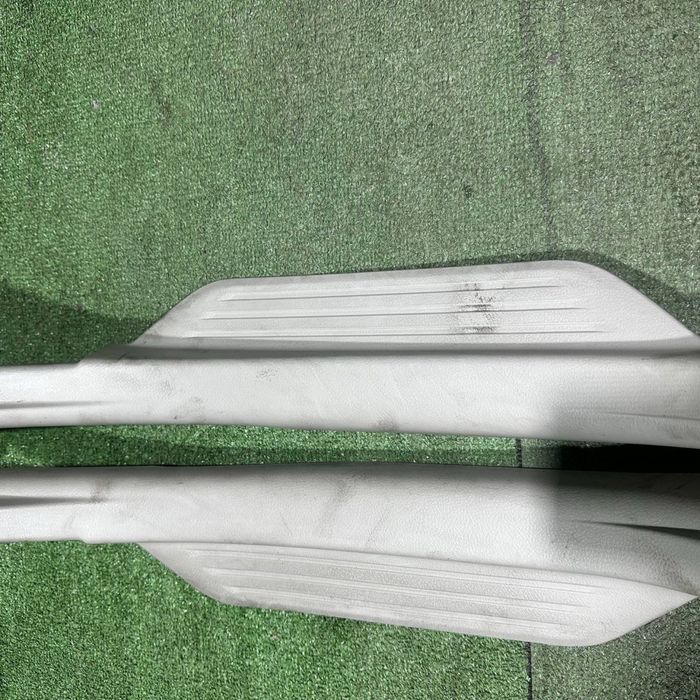 Внутренний парог Toyota camry 40