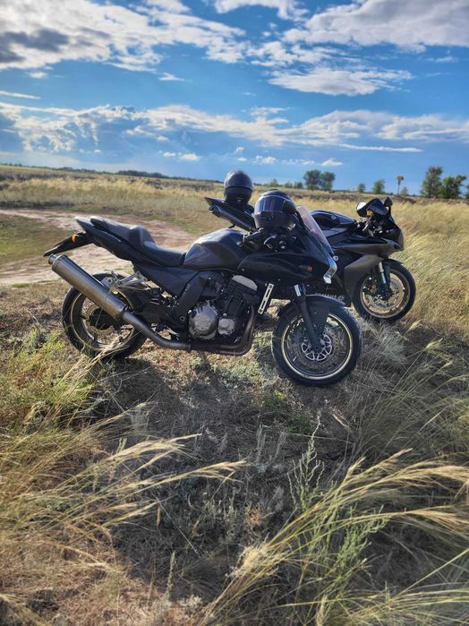 Мотоцикл Kawasaki z750s