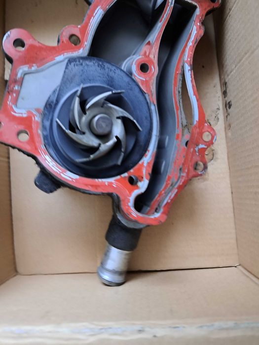 Водна помпа Опел Инсигния