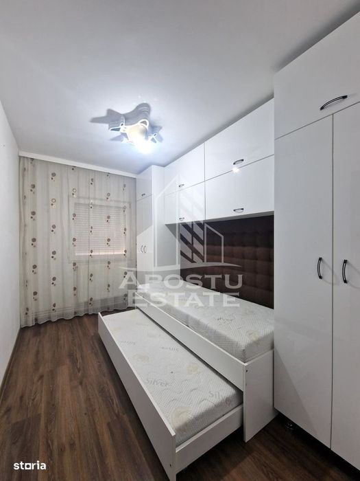 Apartament 3 camere de vanzare, zona Lipovei, Timisoara