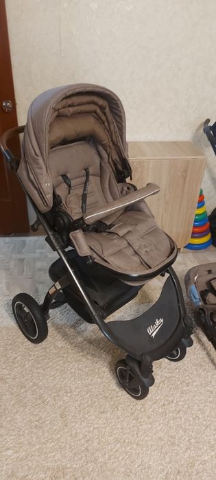 Детская коляска 3в1