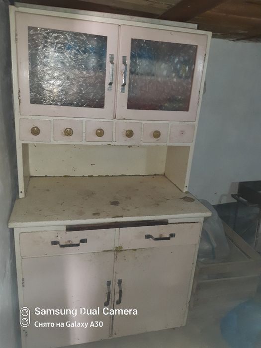 Padvol va  tandirxona uchun shkaflar