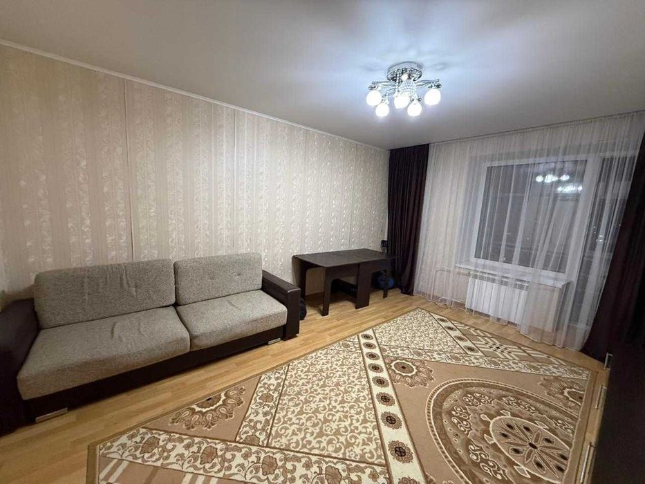 Продам 1 комнатную квартиру в 5 микрорайоне