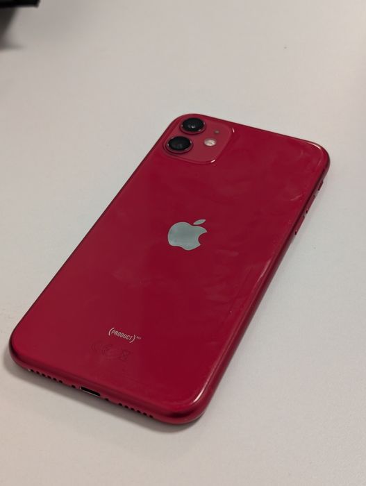 Pixel 8 Pro 128gb/iPhone 11 64gb