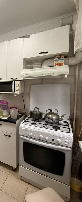 Вытяжка б/у продам