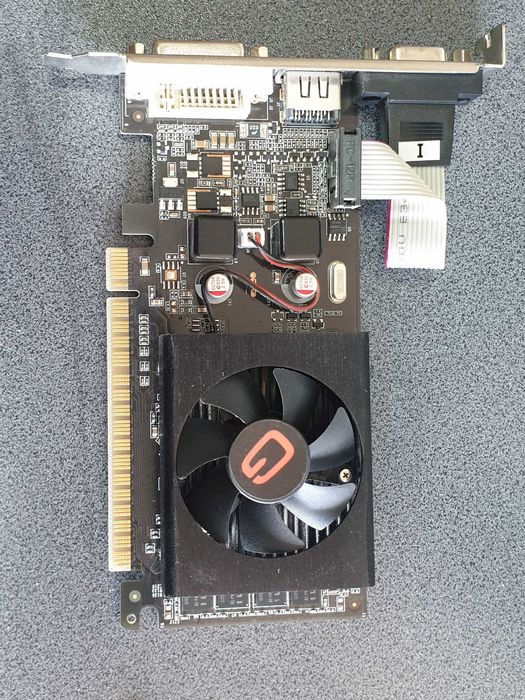 Placa / placi video pe interfata PCI-Expres, functionale