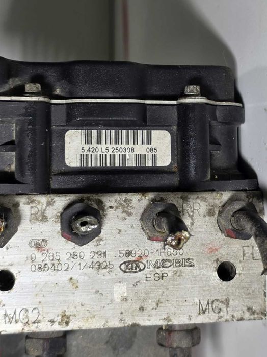 ABS Модул за KIA Ceed 1.6i / КИА Сийд 2009г