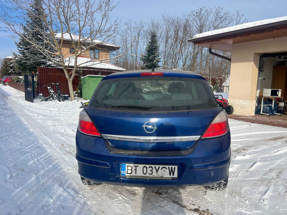 Opel Astra H - 1.6 benzina - 2004