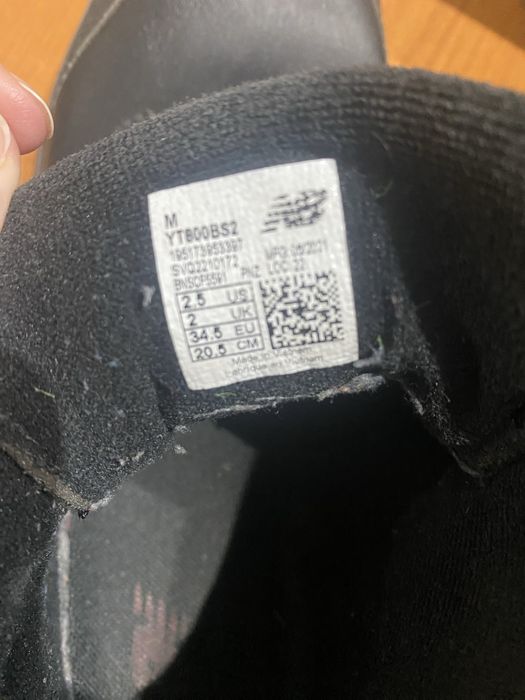 Ghete New Balance, marime 34 1/2